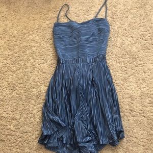 Lucy in the sky ruffle romper size xs